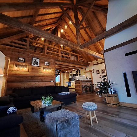瓦约尼Chalet Augustin别墅 外观 照片